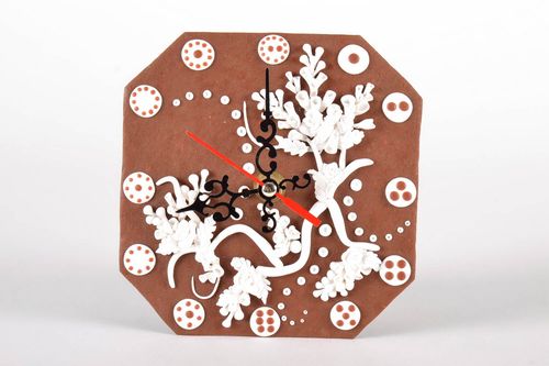 Plastic clock made using filigree technique - MADEheart.com