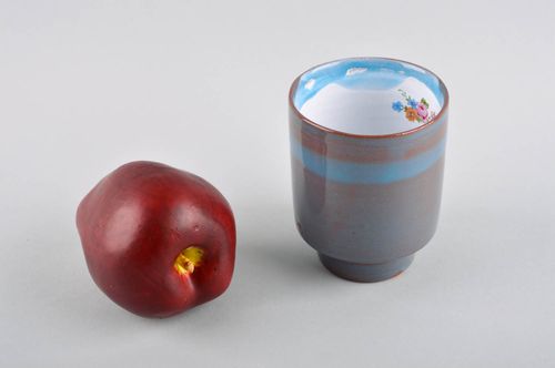 Handmade Keramik Tasse schöne Teetasse buntes Geschirr aus Ton modern ohne Griff - MADEheart.com