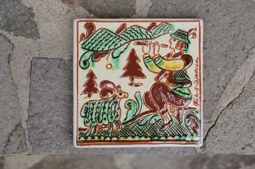 Ceramic handmade tile - MADEheart.com