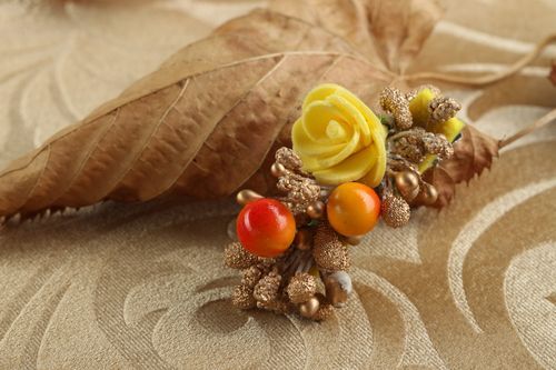 Украшение ручной работы заколка с цветком и ягодами аксессуар для волос - MADEheart.com