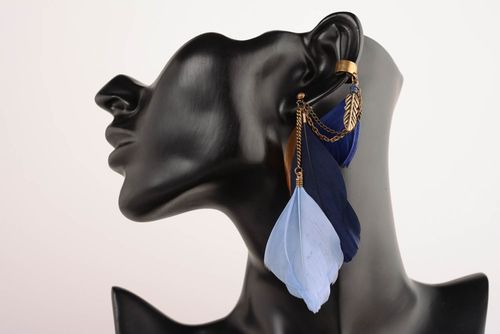 Cuff earrings with feathers Blue - MADEheart.com