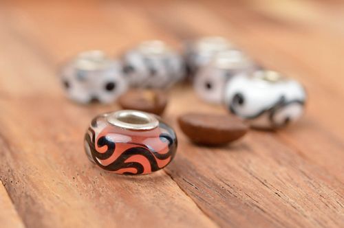 Handmade glass bead lampwork technique jewelry finding glass findings for beads  - MADEheart.com