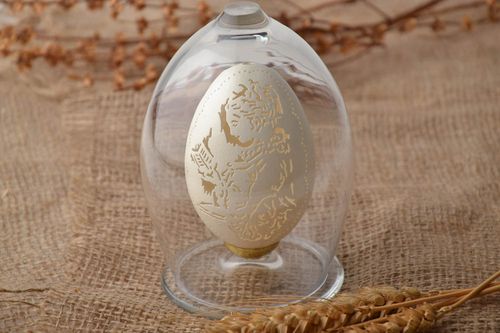 Engraved goose egg Young Lady - MADEheart.com
