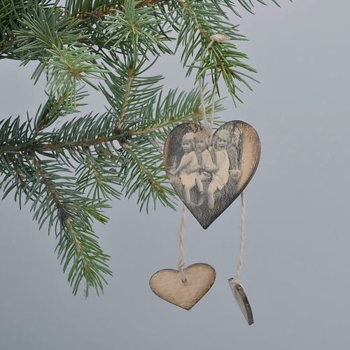 Christmas hanging decor made from plywood - MADEheart.com