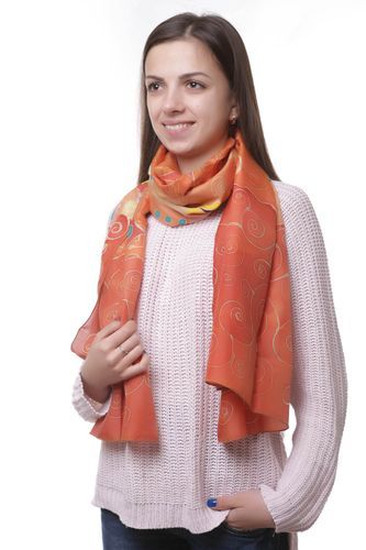 Foulard en soie naturelle fait main Spirales - MADEheart.com