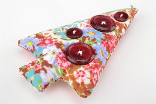 Weihnachtsbaum Schmuck aus Stoff - MADEheart.com