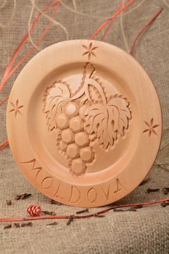Beautiful handmade designer carved wooden wall plate unusual interior hanging - MADEheart.com