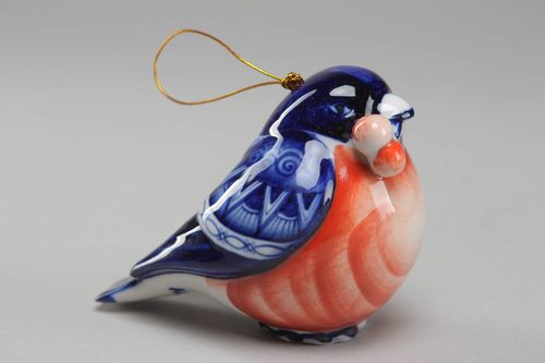 Figura de barro hechas a mano de porcelana  de Gzhel Camachuelo  - MADEheart.com