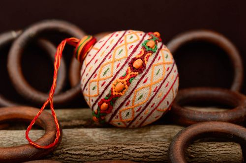 Christbaum Kugel handgeschaffen Deko Anhänger Weihnachtsbaum Schmuck - MADEheart.com