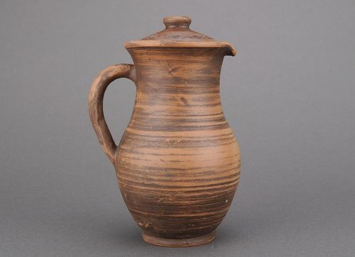 45 oz ceramic coffee pitcher with handle and lid in brown color 1,2 lb - MADEheart.com