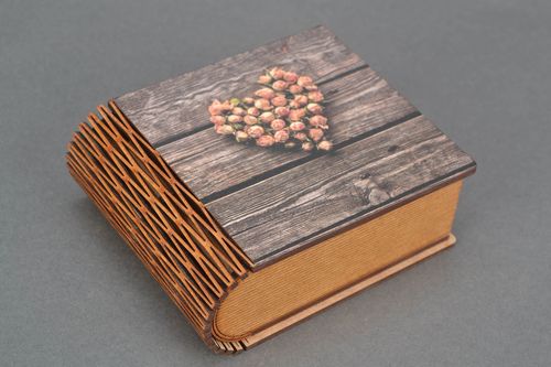 Scatola di pannello MDF fatta a mano a forma di libro scrigno bello da donna - MADEheart.com