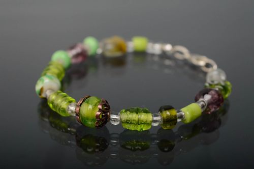 Bracelet with lampwork glass beads - MADEheart.com