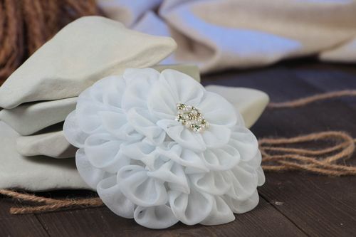 Handmade decorative hair clip with volume kanzashi flower made of white chiffon - MADEheart.com