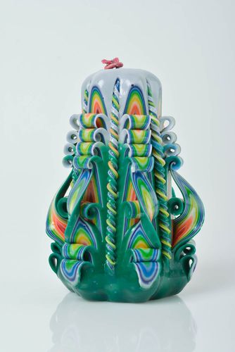 Bougie sculptée multicolore faite main en paraffine originale décorative design - MADEheart.com