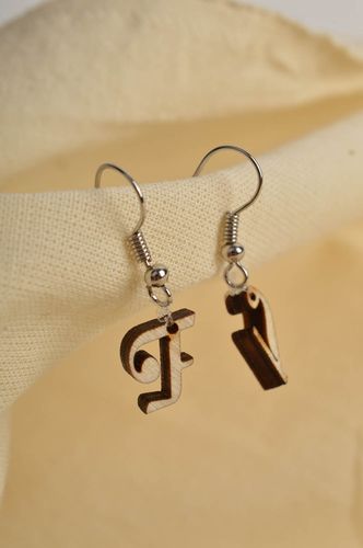 Pendientes hechos a mano de madera bisutería artesanal regalo original - MADEheart.com