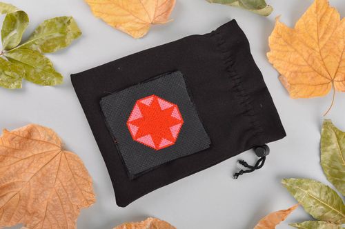 Stylish handmade fabric purse womens pouch design fashion accessories gift ideas - MADEheart.com
