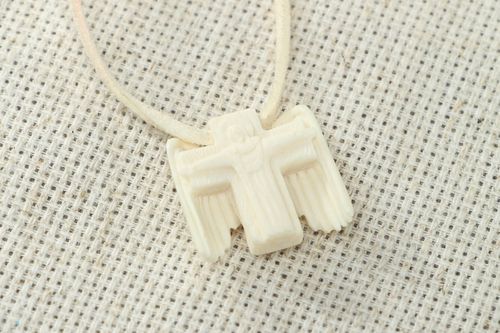 Colgante de hueso de vaca Ángel - MADEheart.com