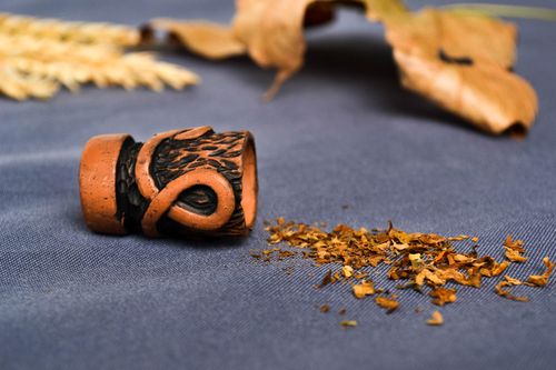 Accesorio para pipa hecho a mano artículo para fumar souvenir de cerámica  - MADEheart.com