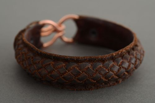 Leather braided bracelet - MADEheart.com