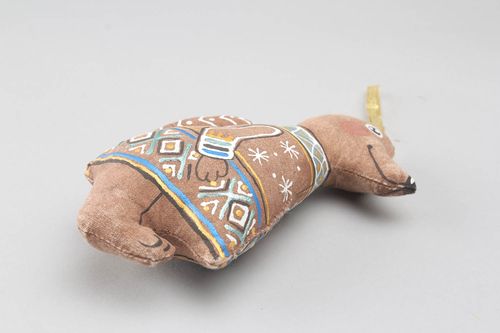 Pingente macio artesanal pintado à mão para a decoração Lobo - MADEheart.com