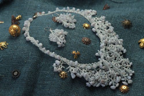 Handmade agate jewelry set natural stone earrings and necklace seed beaded gift - MADEheart.com