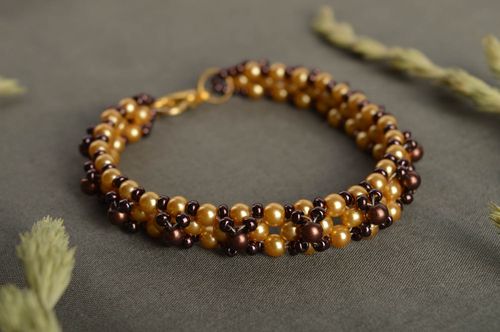 Pulsera de abalorios estilosa artesanal bisutería de moda accesorio para mujer  - MADEheart.com