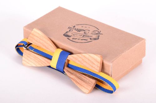Stylish bow tie - MADEheart.com