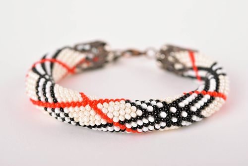 Handmade modern beaded cord all-size bracelet in white, black, red colors for women - MADEheart.com