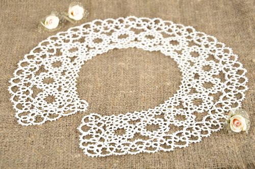 Collar de hilos bordado hecho a mano accesorio para mujeres regalo original - MADEheart.com