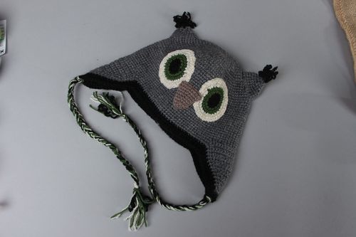 Funny winter hat Owl - MADEheart.com