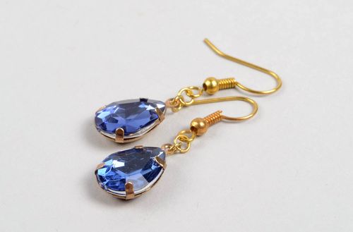 Stylish earrings designer jewelry handmade earrings fashion accessories - MADEheart.com