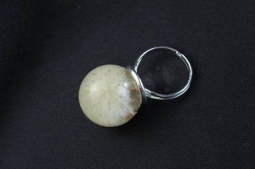 Ring with epoxy resin and dandelion - MADEheart.com