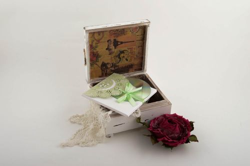 Handmade envelop gift card holder disc holder wedding gifts souvenir ideas - MADEheart.com