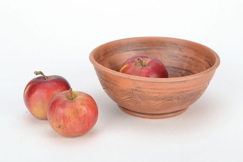 Prato de cerâmica decorativo artesanal  - MADEheart.com