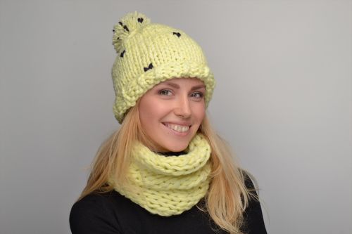Yellow warm collar scarf - MADEheart.com