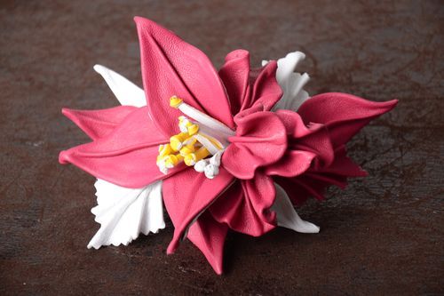 Barrette fleur rose faite main Pince cheveux grosse Accessoire coiffure - MADEheart.com