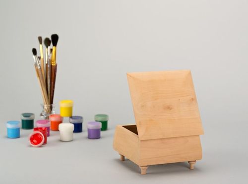 Caixa em branco de madeira para a criatividade - MADEheart.com