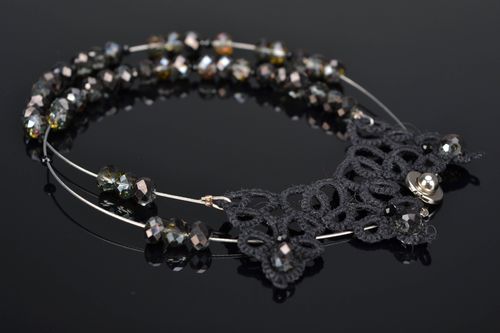 Geflochtenes Collier in Occhi Technik - MADEheart.com