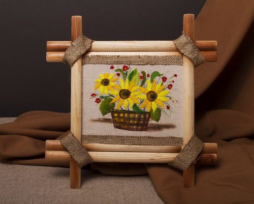 Painting with flowers - MADEheart.com