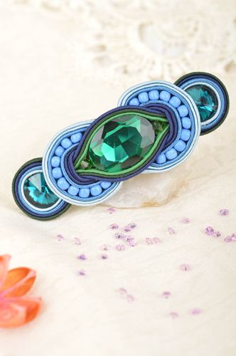 Barrette à cheveux en perles de fantaisie et soutaches vert bleu faite main - MADEheart.com