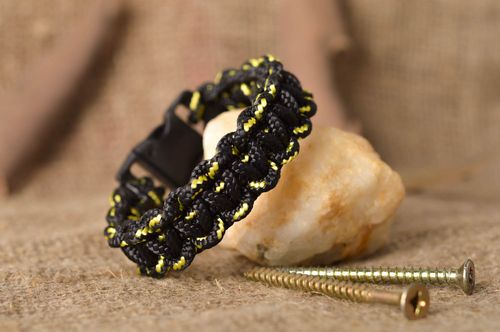 Pulsera de paracord bisutería artesanal regalo para hombre accesorio de moda - MADEheart.com
