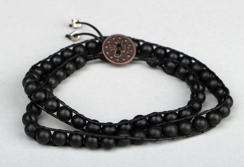 Bracciale di shungite fatto a mano braccialetto nero da polso per donna - MADEheart.com