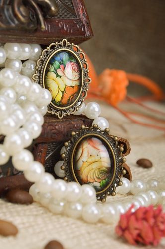 Elegantes handgemachtes Schmuck Set Ring und Brosche mit Blumen für Frauen - MADEheart.com