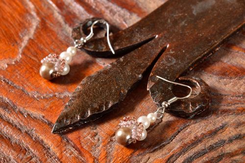 Lange Ohrringe mit Anhängern Zärtlichkeit - MADEheart.com