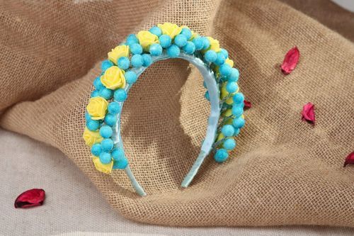 Gelb-blauer Kranz Ukrainische Blumen - MADEheart.com