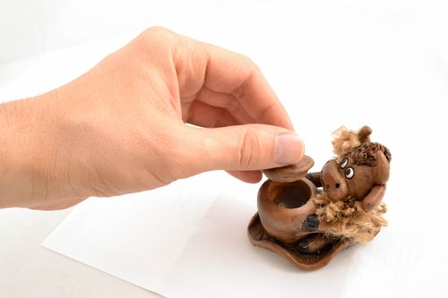 Statuetta toro in argilla fatta a mano figurina decorativa in ceramica  - MADEheart.com