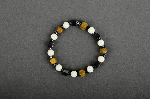 Wooden ball and square shape beads stretchy bracelet for girls - MADEheart.com