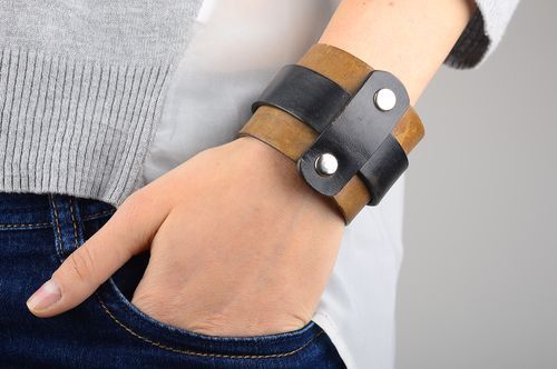 Unusual handmade leather bracelet wrist bracelet designs artisan jewelry - MADEheart.com