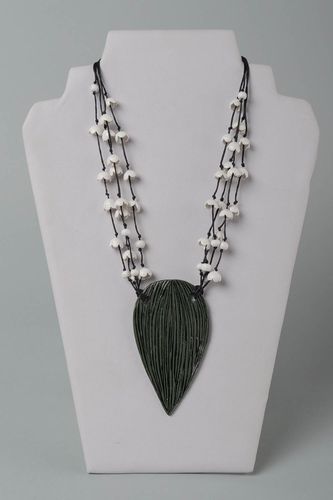 Handmade massive necklace unusual feminine necklace cute elegant accessory - MADEheart.com