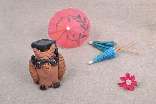 Statuetta civetta in argilla fatta a mano figurina decorativa in ceramica  - MADEheart.com